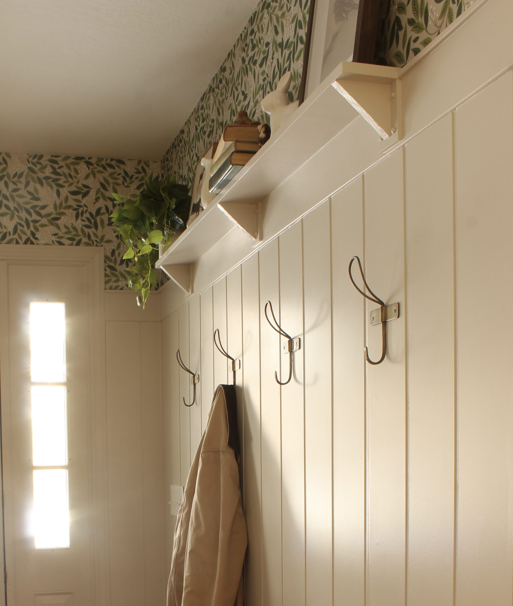 The Big Reveal: Wallpaper and Shiplap Paneling Changed my In-Laws’ Entryway